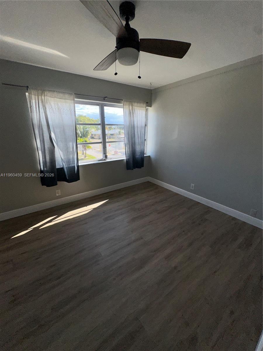 LOCH LOMOND SEC 3 - Residential