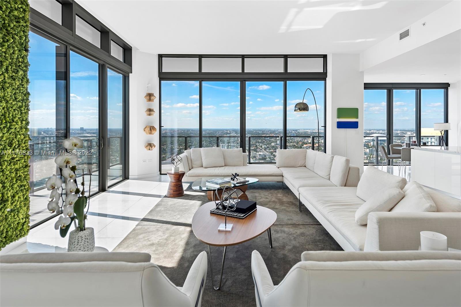 RISE CONDO - Residential