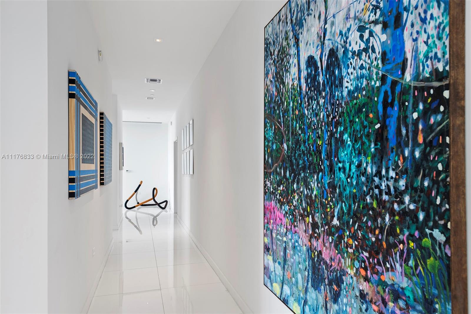 RISE CONDO - Residential