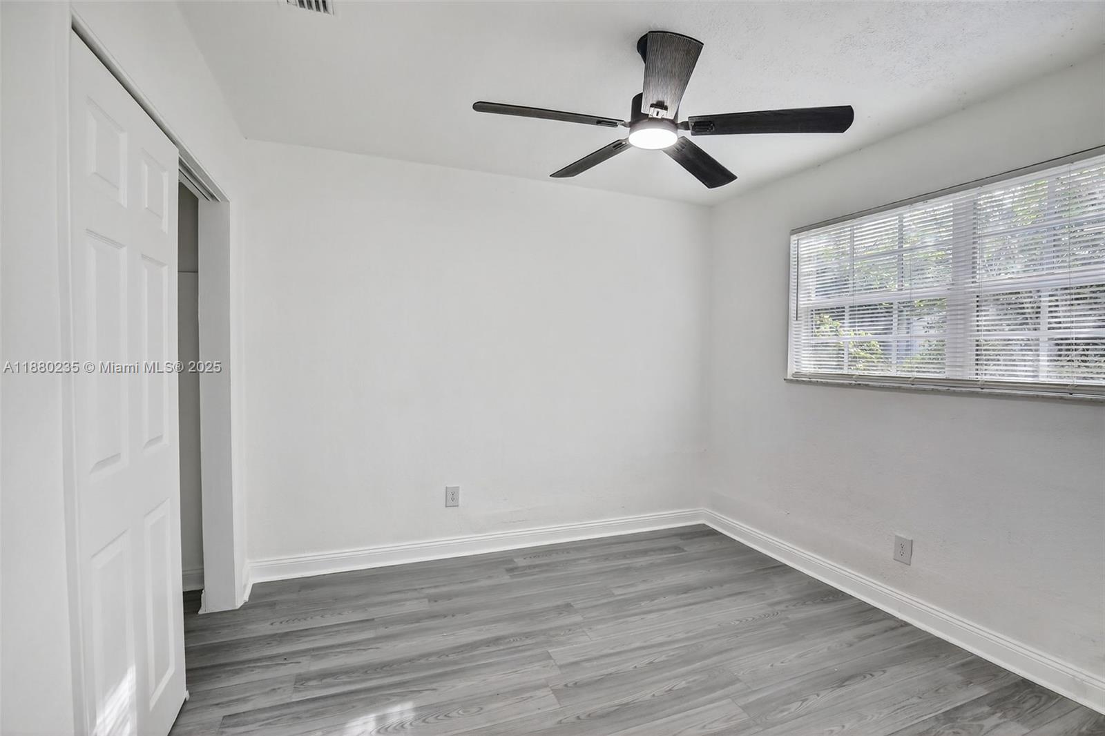 DRIFTWOOD ACRES NO 16 - Residential