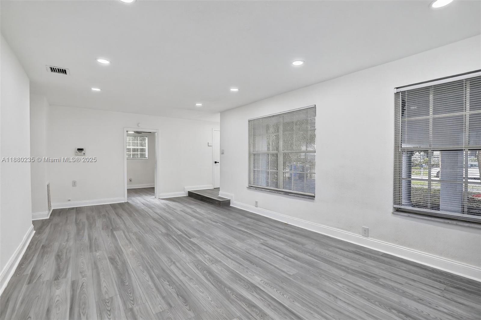 DRIFTWOOD ACRES NO 16 - Residential