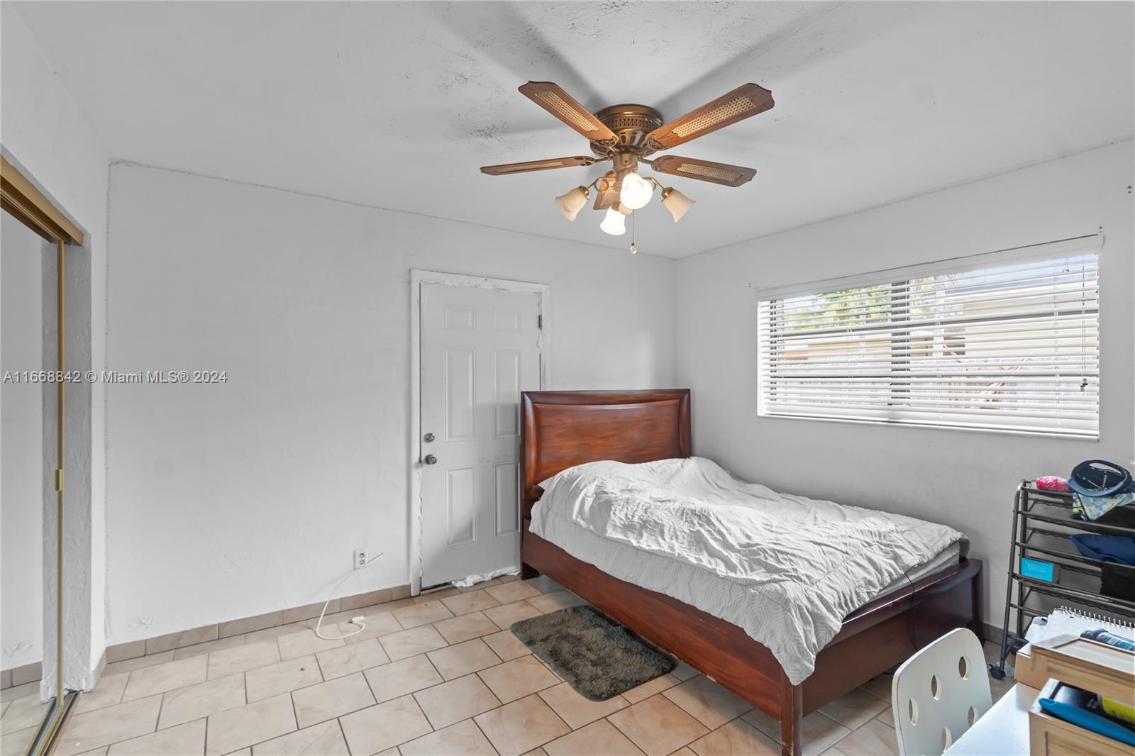 BLUE ROAD TERR - Residential