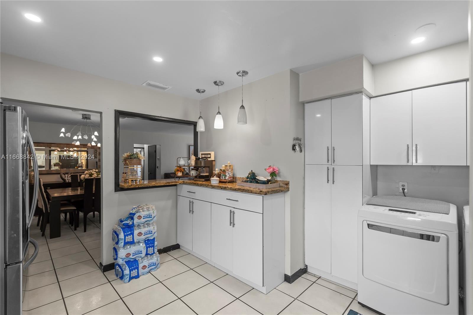 BLUE ROAD TERR - Residential