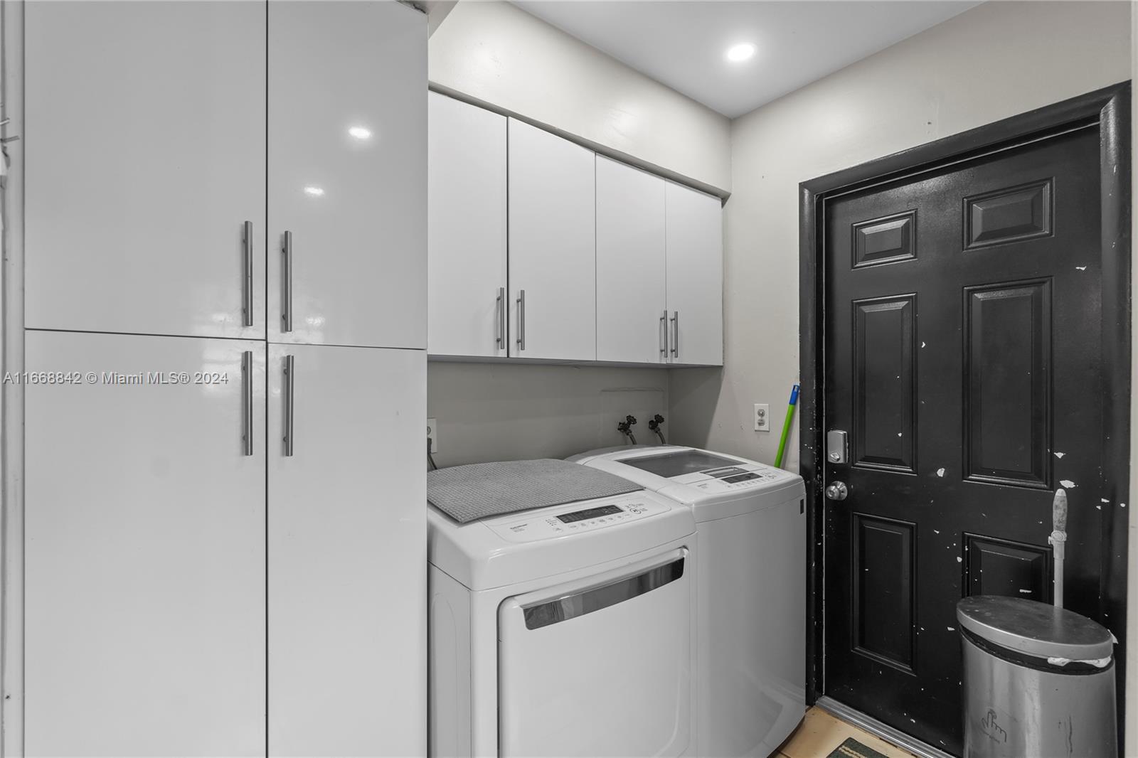 BLUE ROAD TERR - Residential
