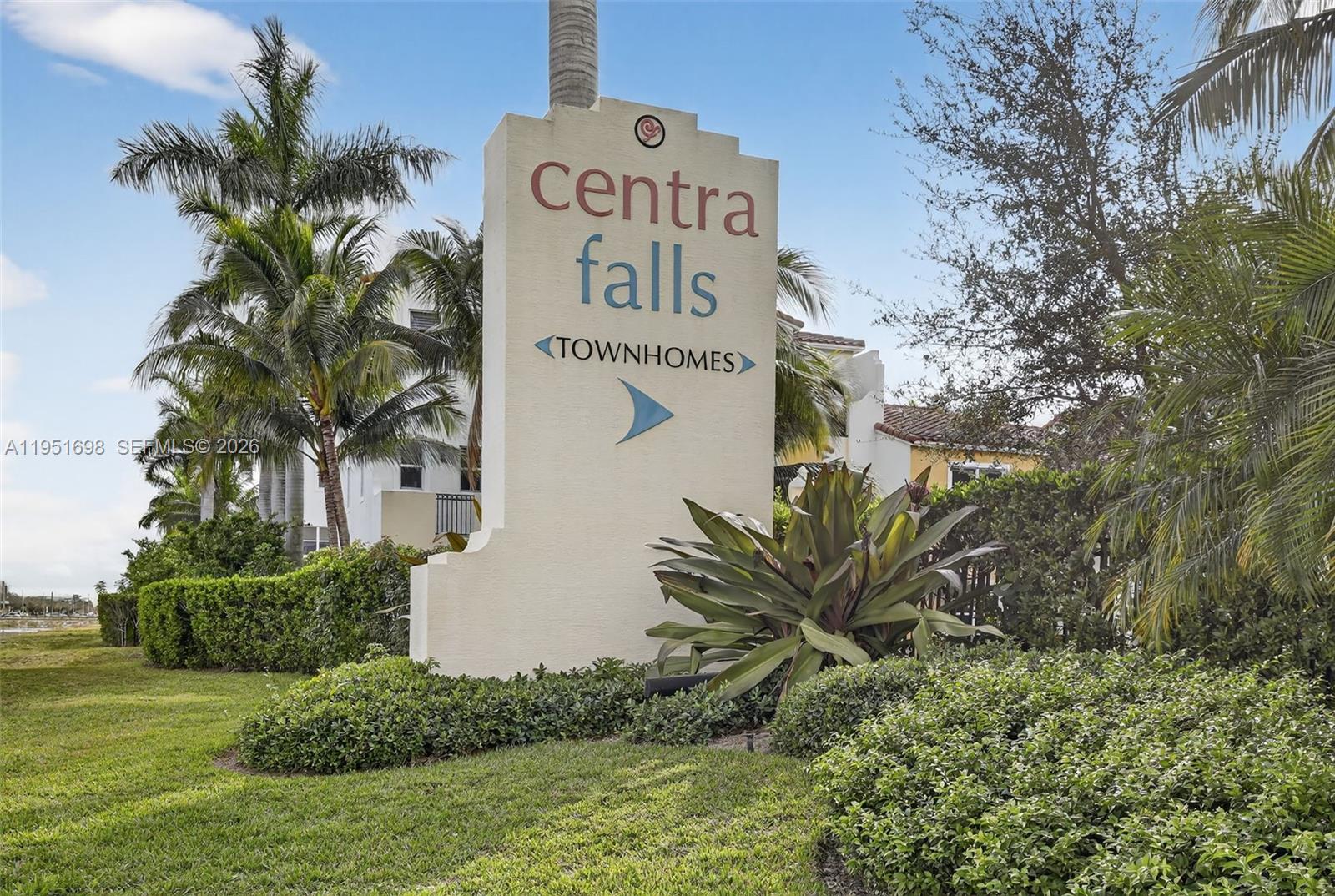 PEMBROKE FALLS-PHASE 1 - Residential