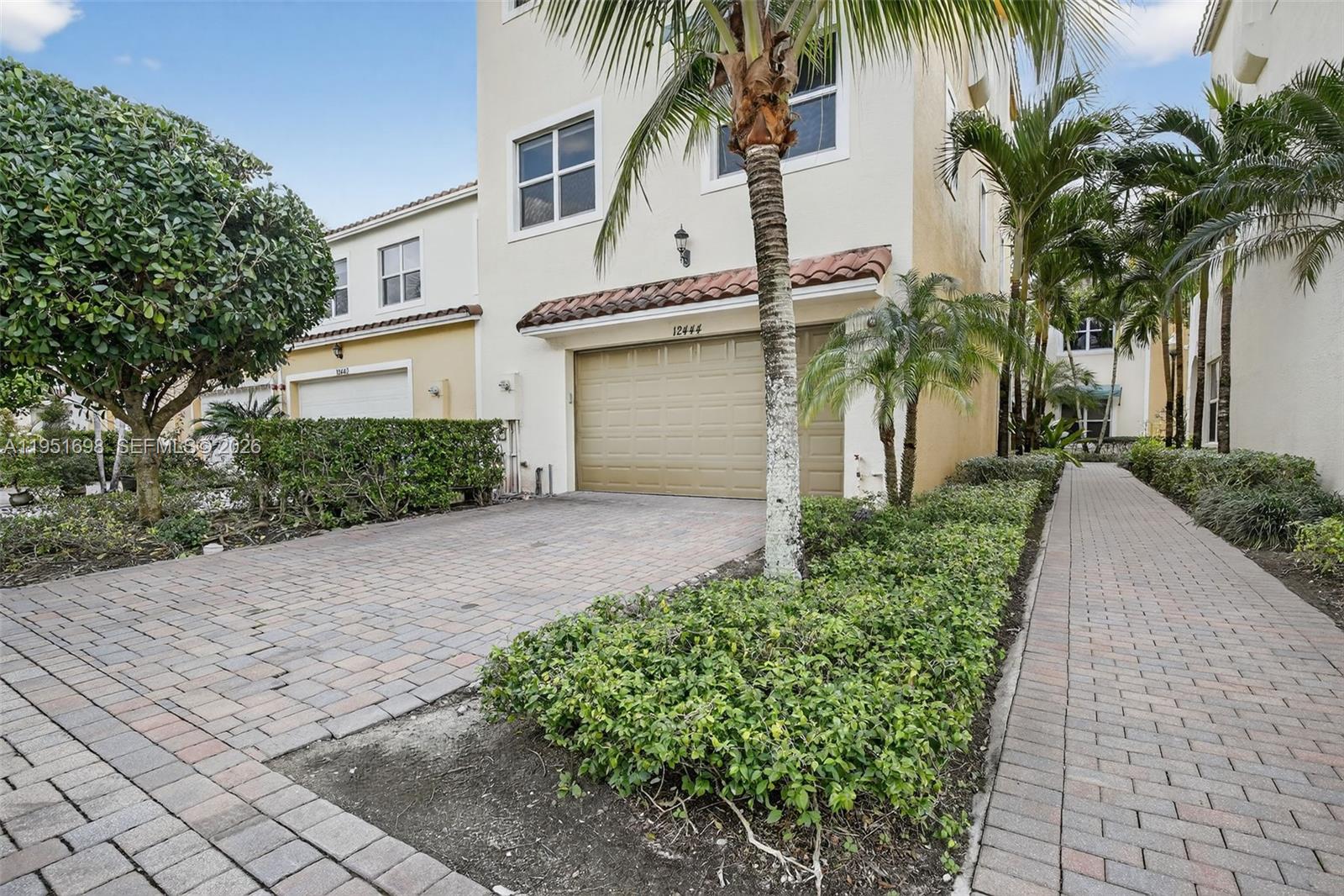 PEMBROKE FALLS-PHASE 1 - Residential