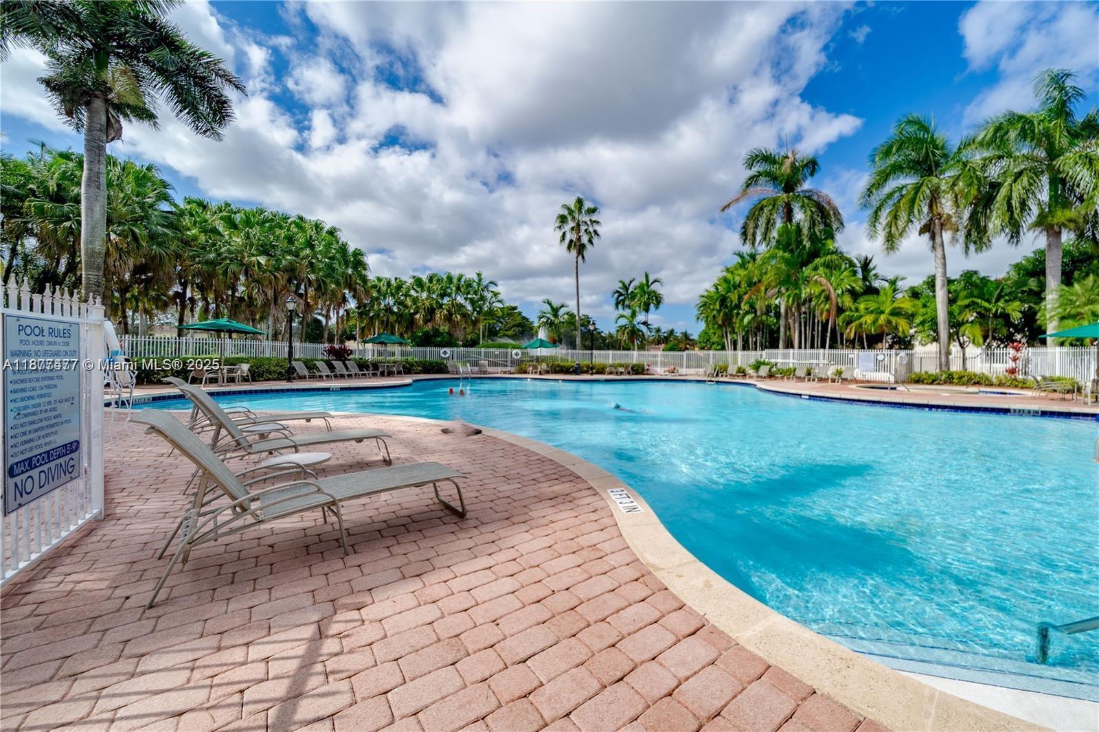 WALNUT CREEK REPLAT NO 1 - Residential