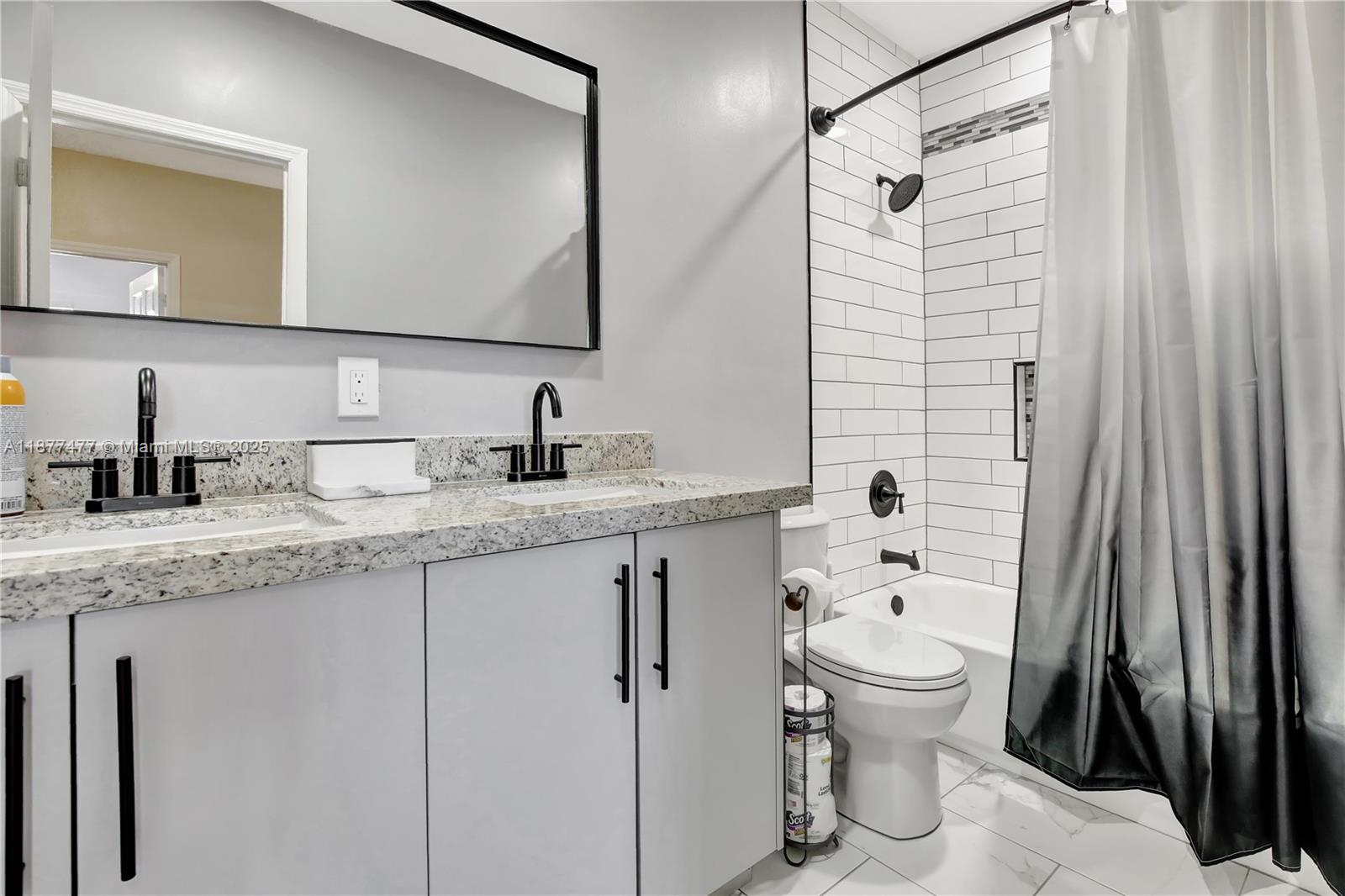 WALNUT CREEK REPLAT NO 1 - Residential