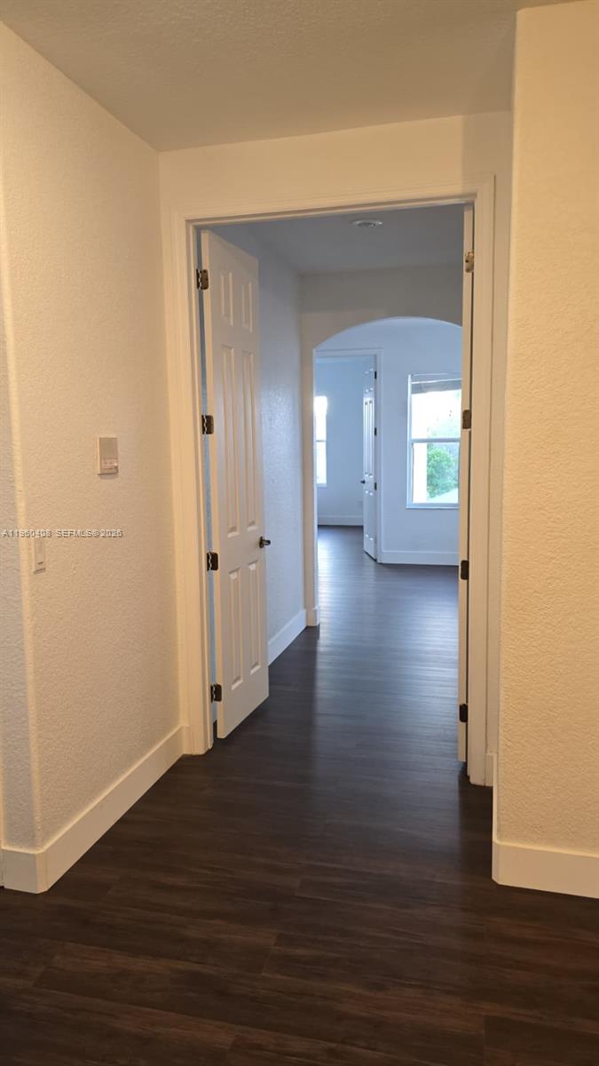 NORTH SHORE VLG - Residential