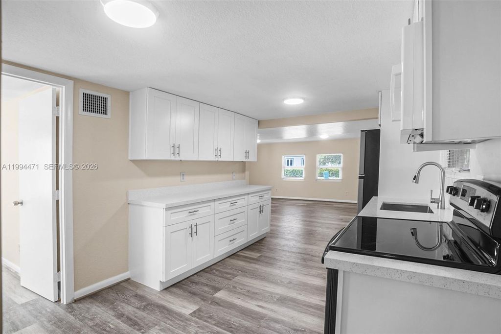 Photo of 212 SW 11th St, Dania Beach, FL 33004 (MLS # A11994471)