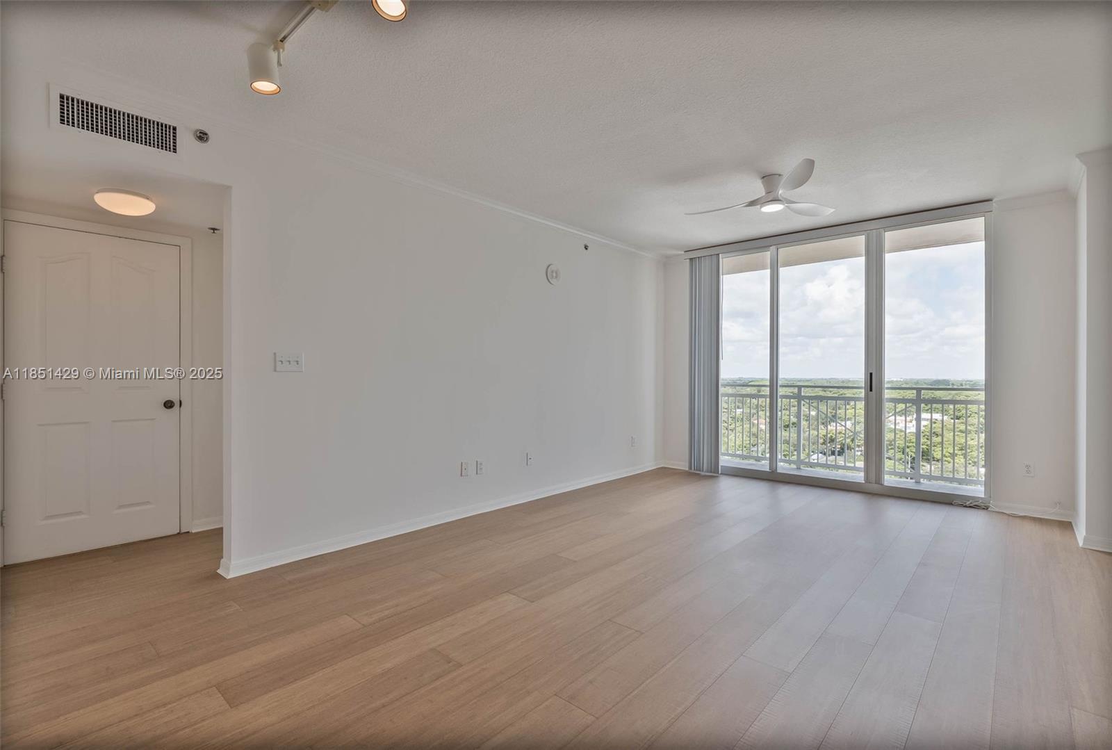 Be the first to enjoy the newly completed upgrades: quartz countertops, bamboo engineered hardwood floors, new bathroom vanity, and glass shower doors. Kitchen includes a newer dishwasher and electric range. Convenience of in-unit washer and dryer. Enjoy stunning sunset views from the 15th floor overlooking Coral Gables and the Biltmore—perfect for July 4th and New Year’s Eve fireworks. The Da Vinci is a pet-friendly, well-managed building with on-site staff, secure key fob access, lobby attendant/doorman, gym, and lap pool. One assigned parking space. Prime location near Miracle Mile, Douglas Park, MIA, Coconut Grove, Brickell, and Downtown.