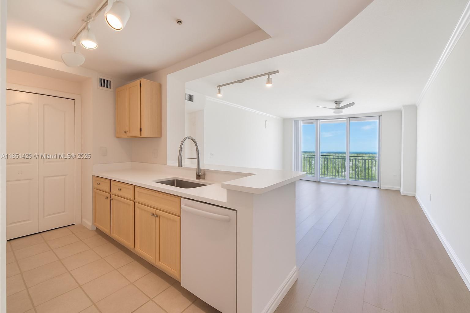 Be the first to enjoy the newly completed upgrades: quartz countertops, bamboo engineered hardwood floors, new bathroom vanity, and glass shower doors. Kitchen includes a newer dishwasher and electric range. Convenience of in-unit washer and dryer. Enjoy stunning sunset views from the 15th floor overlooking Coral Gables and the Biltmore—perfect for July 4th and New Year’s Eve fireworks. The Da Vinci is a pet-friendly, well-managed building with on-site staff, secure key fob access, lobby attendant/doorman, gym, and lap pool. One assigned parking space. Prime location near Miracle Mile, Douglas Park, MIA, Coconut Grove, Brickell, and Downtown.