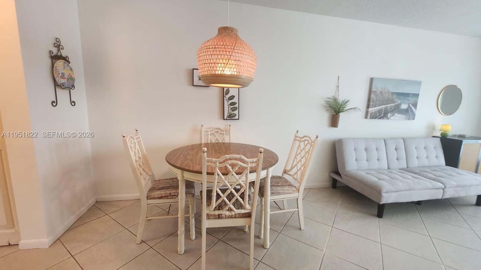 MARKHAM C CONDO - Residential