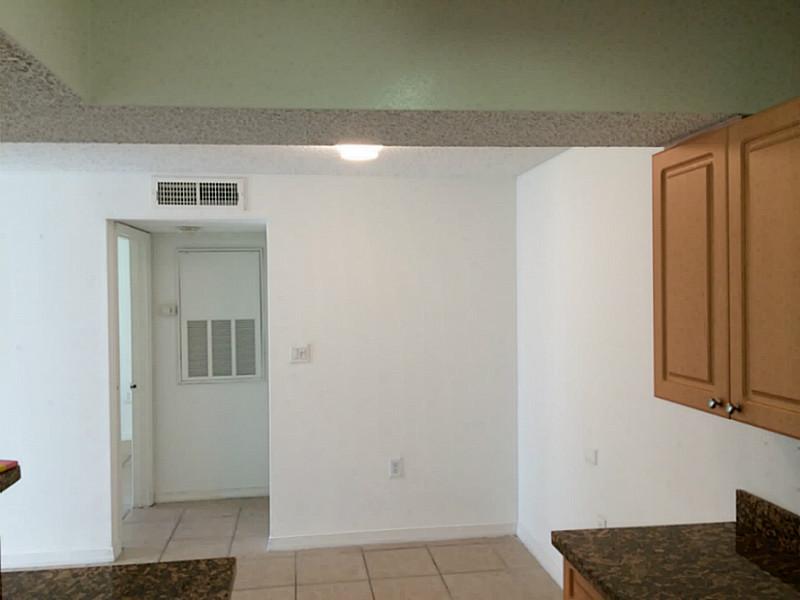 BISCAYNE BEACH CLUB CONDO - Residential Lease