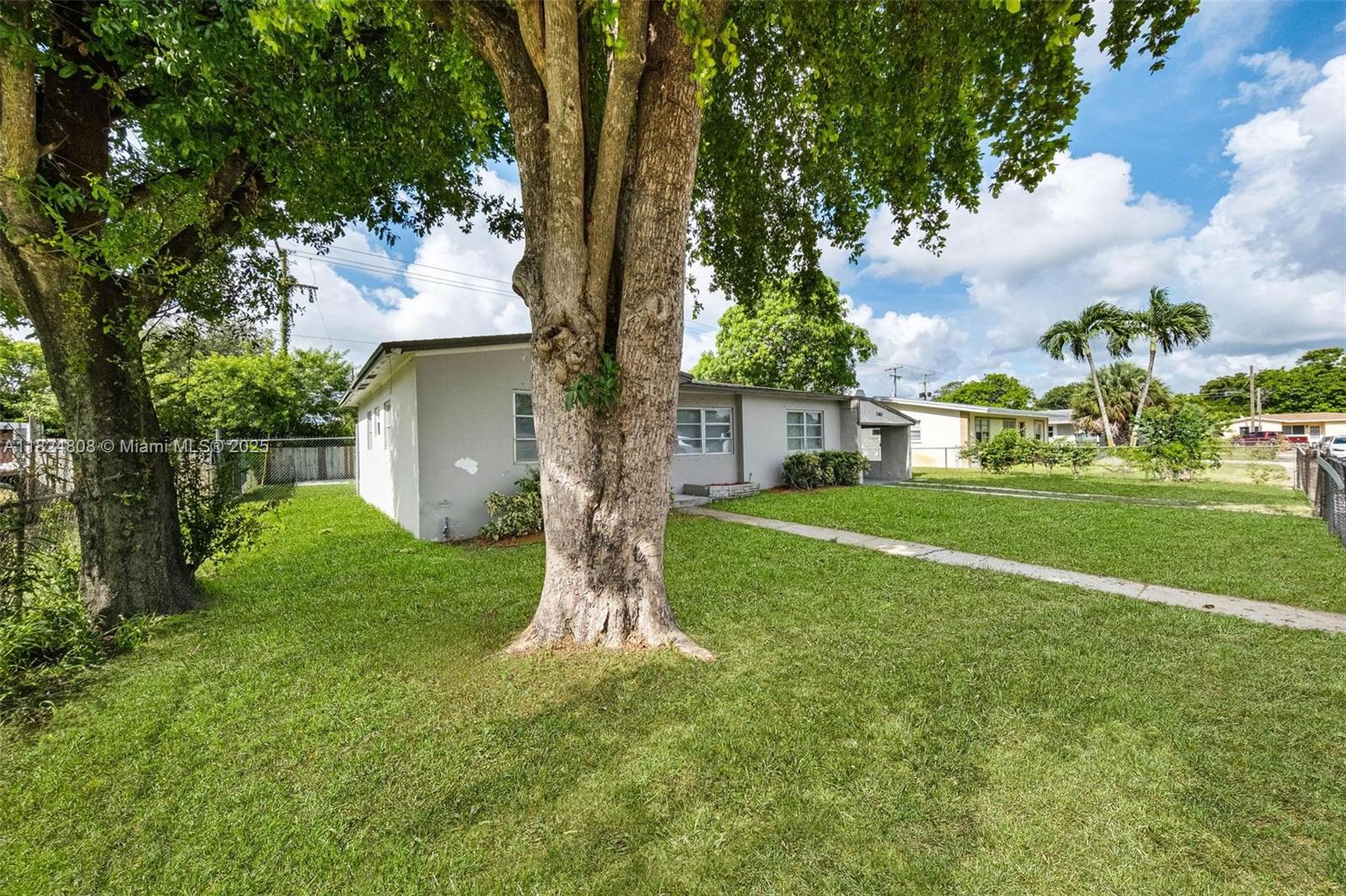 WESTGATE - Residential