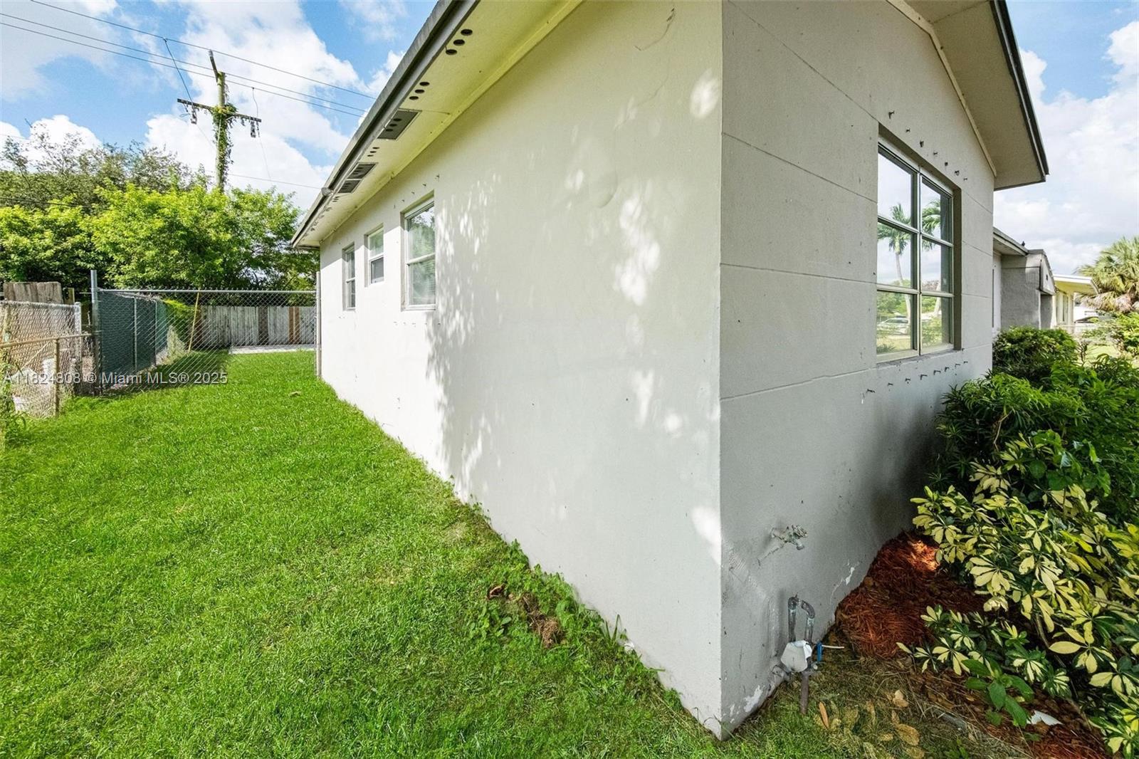 WESTGATE - Residential