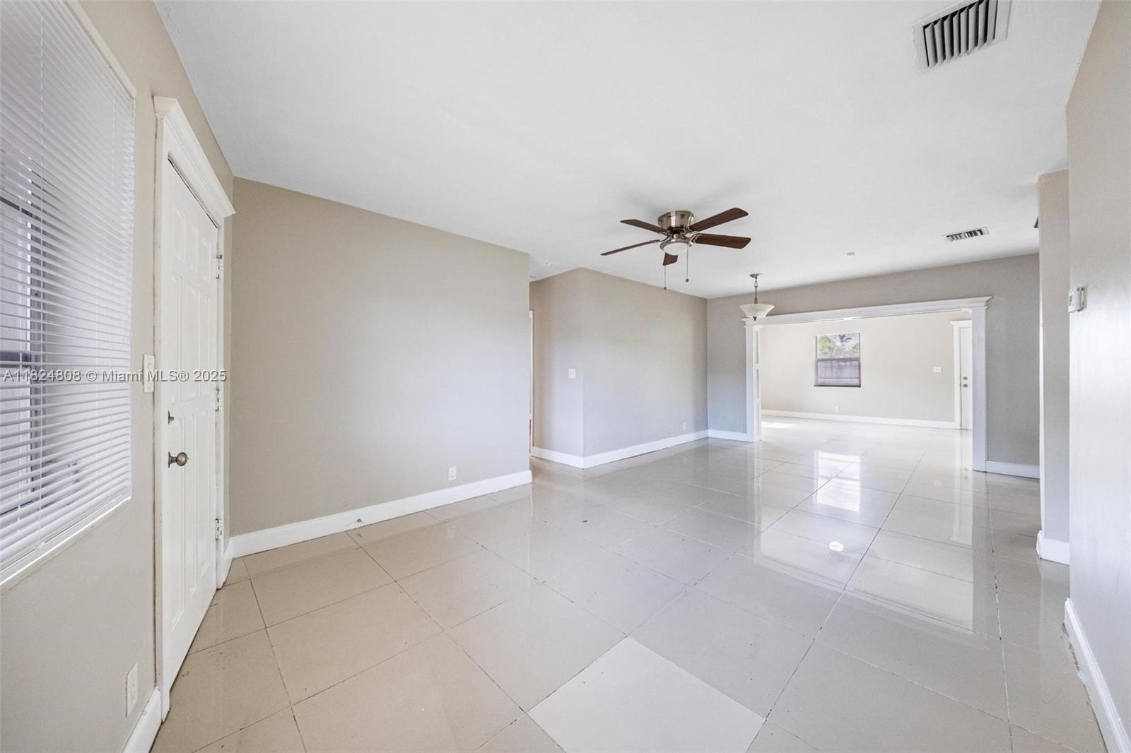 WESTGATE - Residential