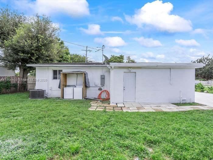 MIAMI GARDENS ESTATES SEC - Residential