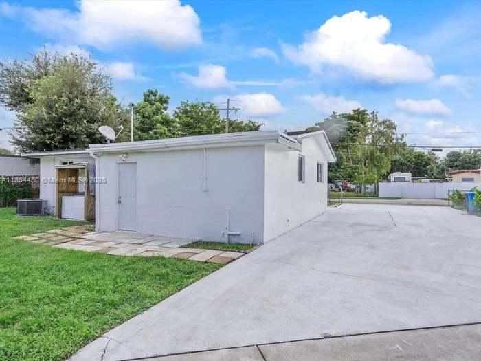 MIAMI GARDENS ESTATES SEC - Residential