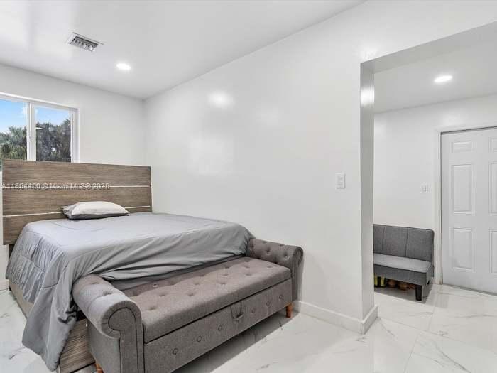 MIAMI GARDENS ESTATES SEC - Residential