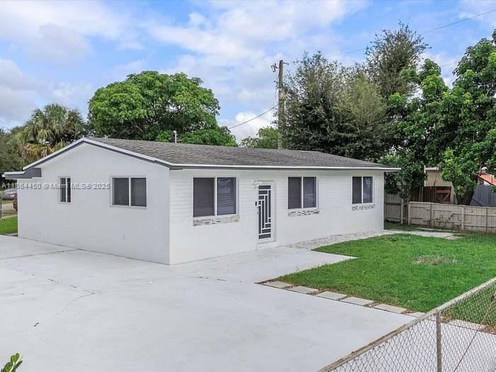 MIAMI GARDENS ESTATES SEC - Residential