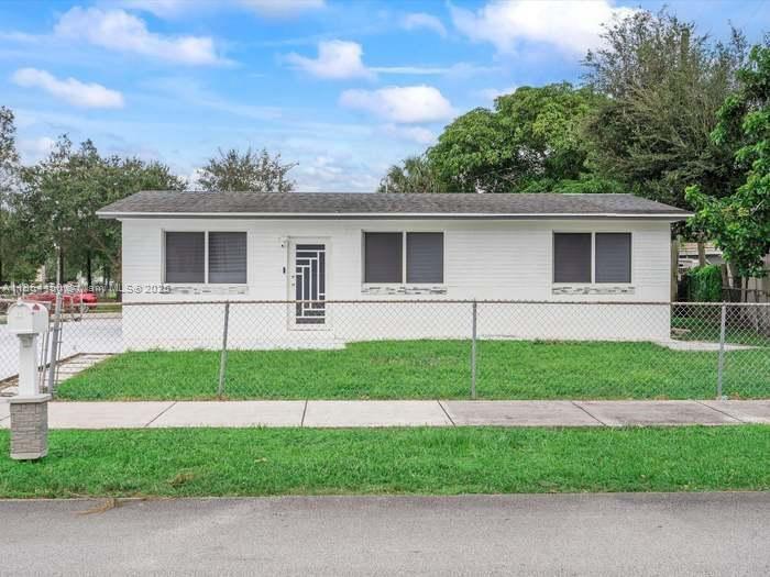 MIAMI GARDENS ESTATES SEC - Residential