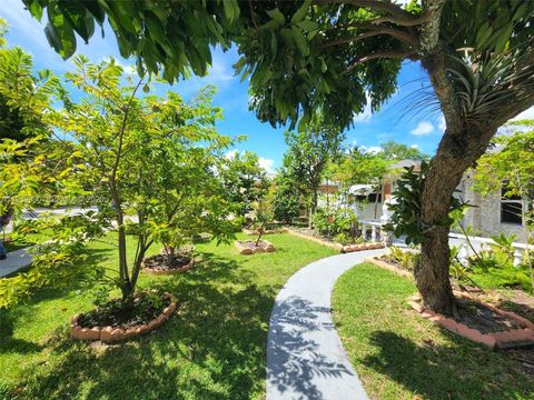 830 SW 50th Ave Margate FL 33068