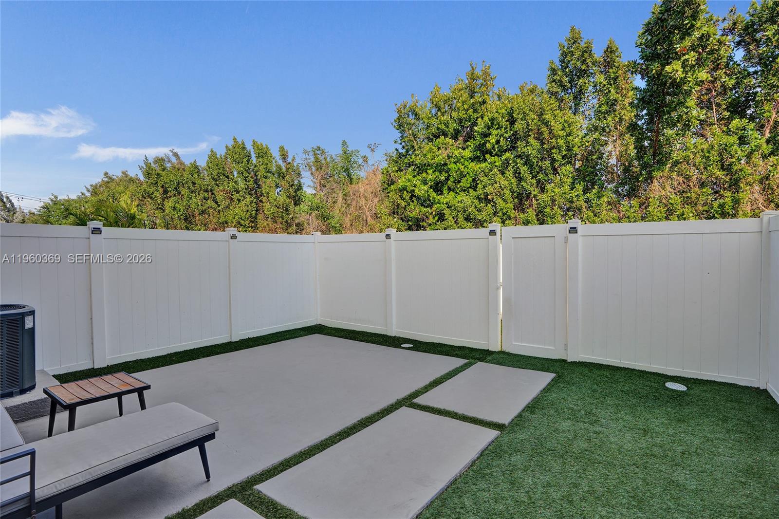 AQUABELLA NORTH REPLAT - Residential