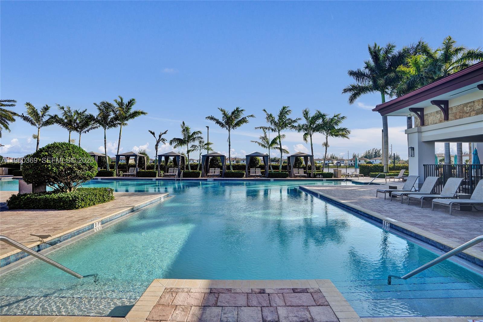 AQUABELLA NORTH REPLAT - Residential