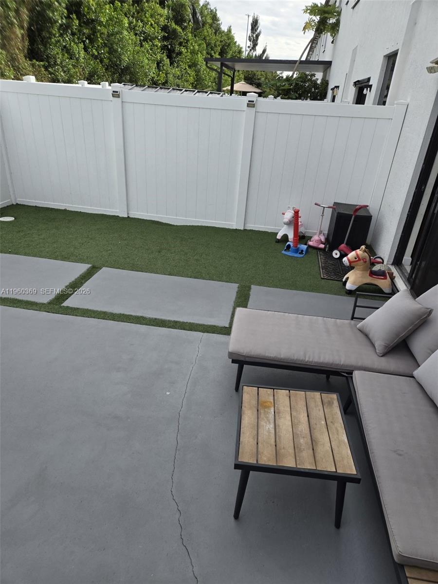 AQUABELLA NORTH REPLAT - Residential