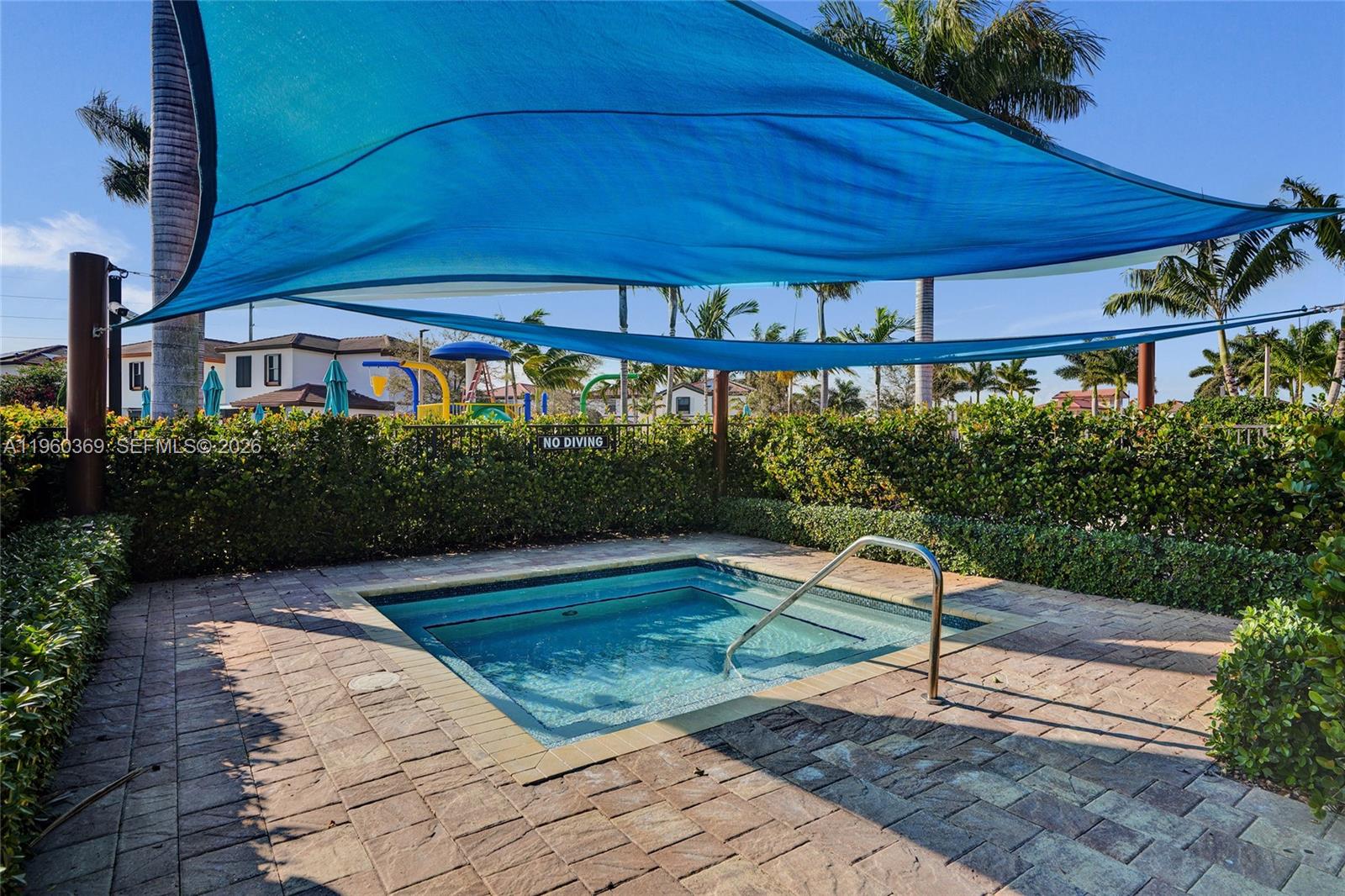 AQUABELLA NORTH REPLAT - Residential