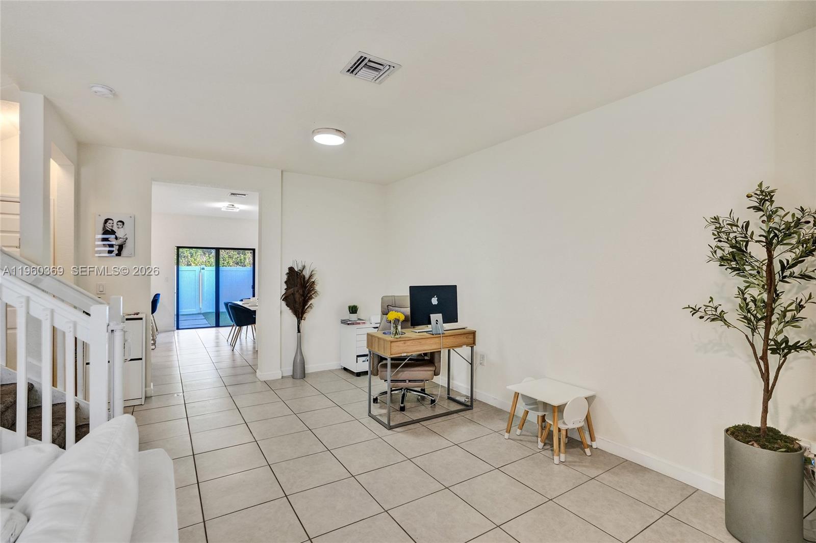 AQUABELLA NORTH REPLAT - Residential