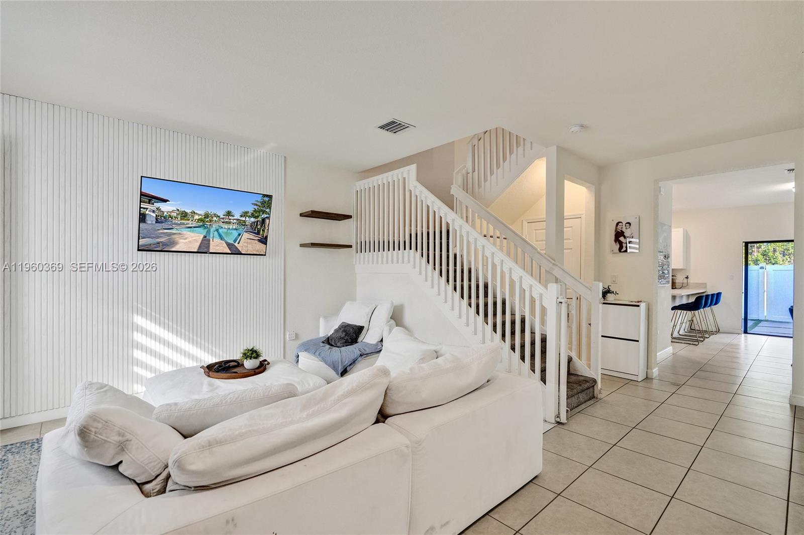 AQUABELLA NORTH REPLAT - Residential