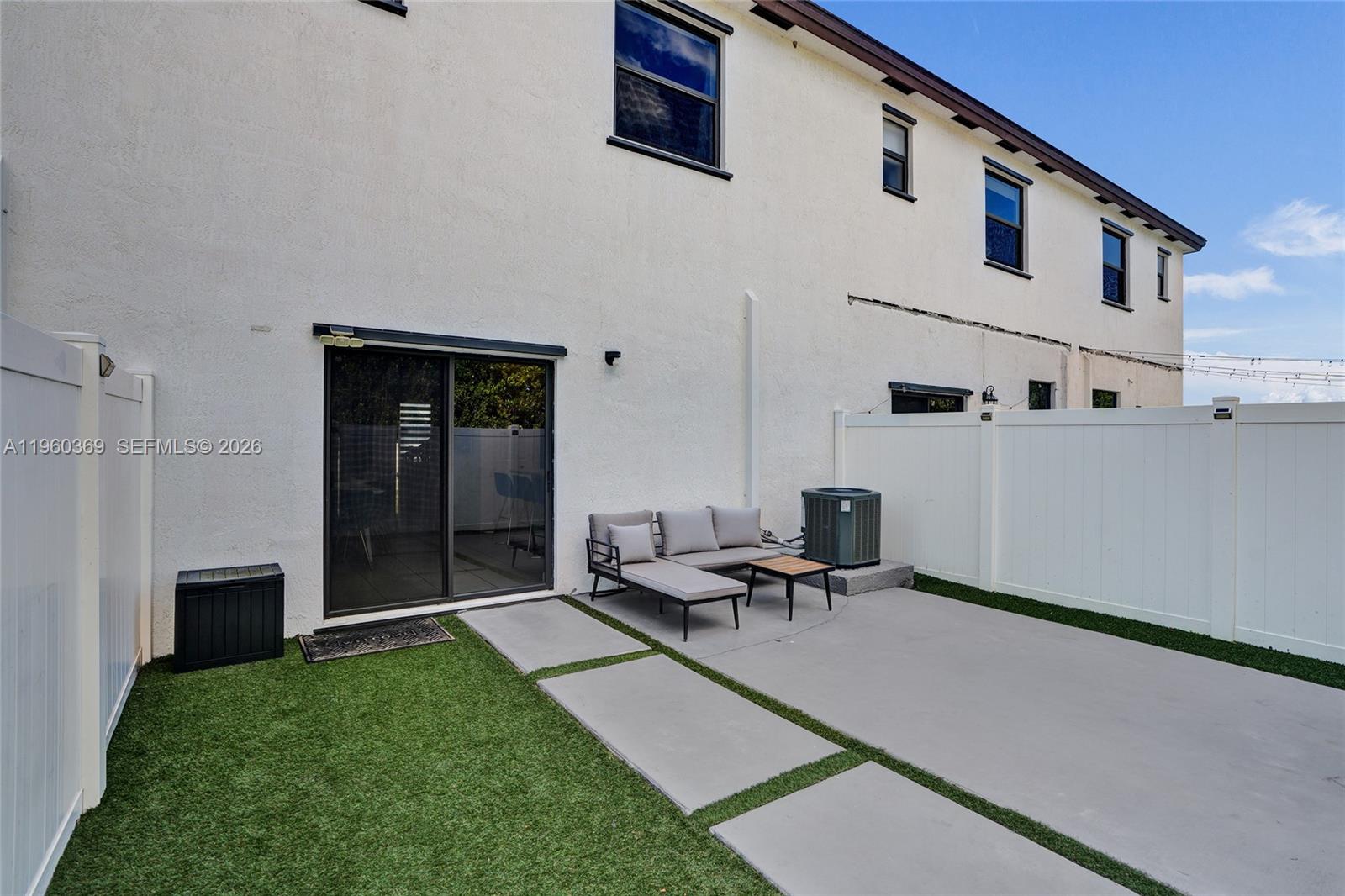 AQUABELLA NORTH REPLAT - Residential