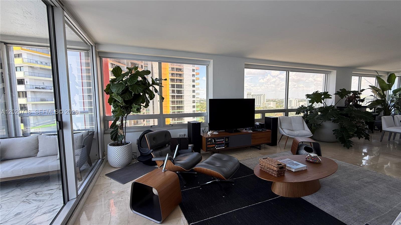View photos, virtual tours, details... 1541 Brickell Ave A1801