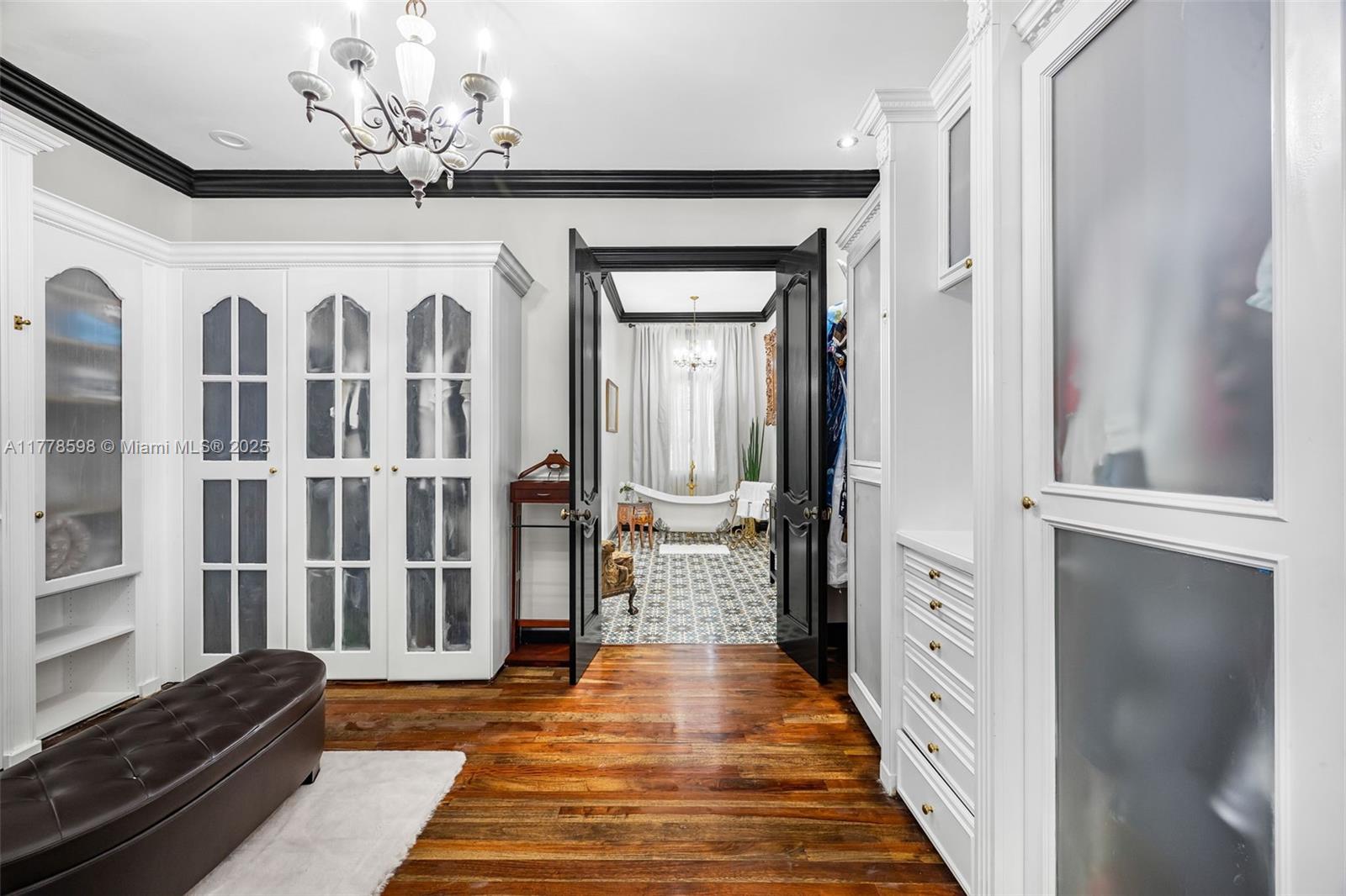 KILLIAN DRIVE ESTATES - Residential