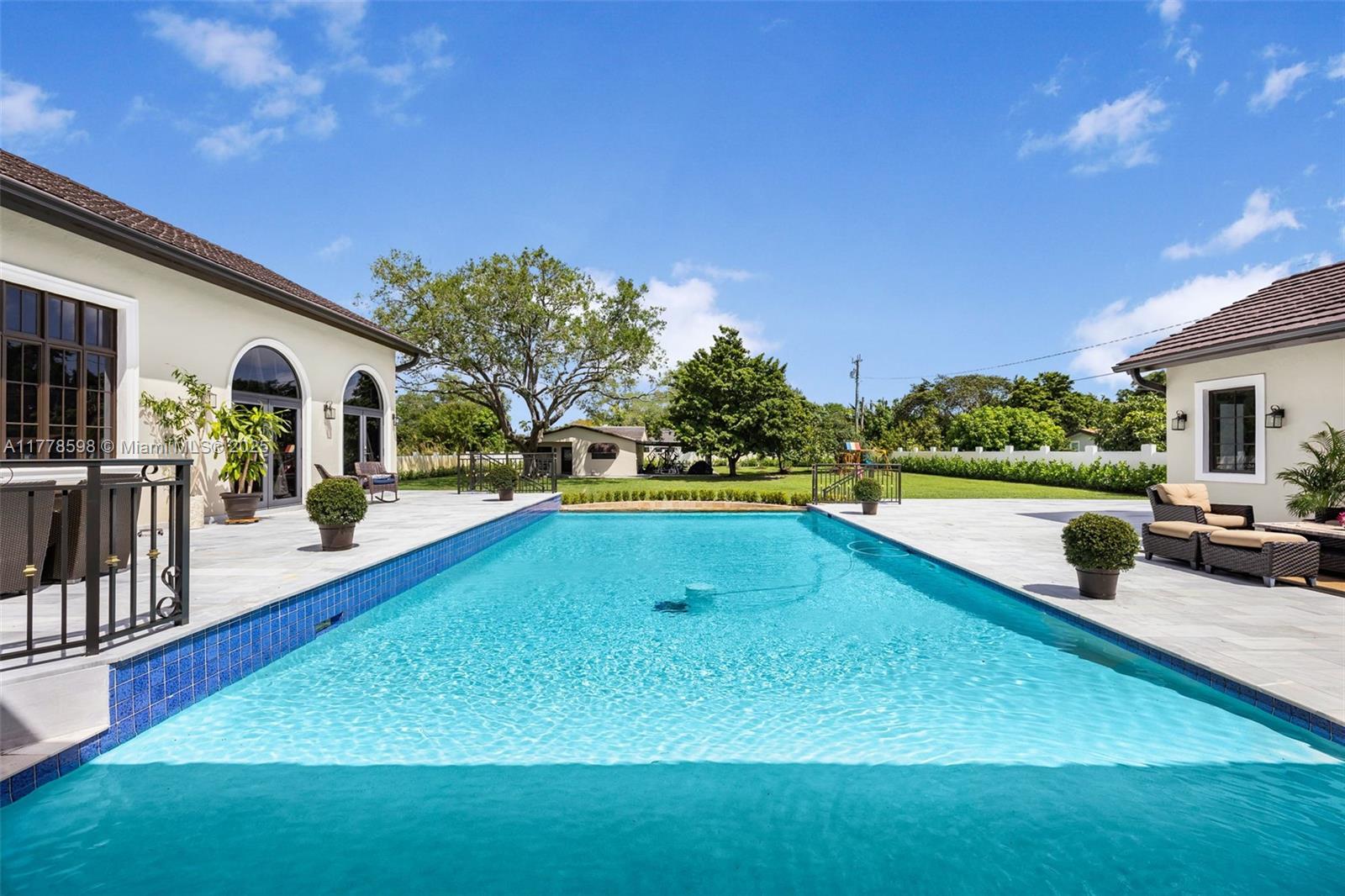KILLIAN DRIVE ESTATES - Residential
