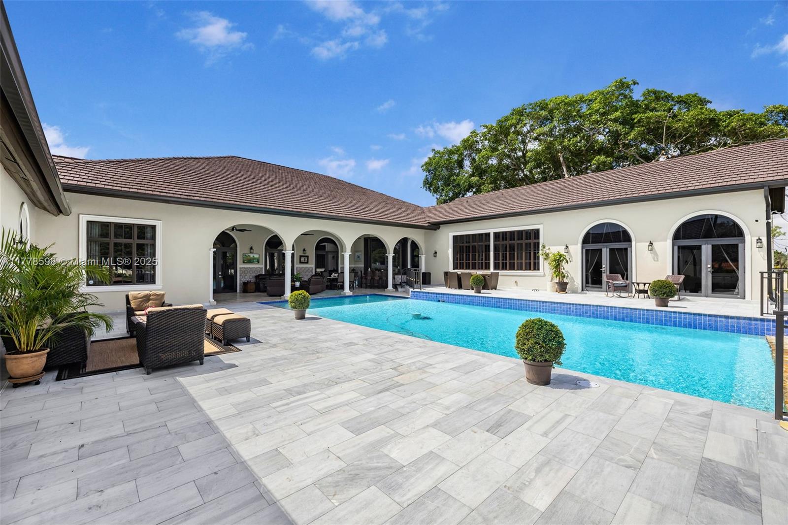 KILLIAN DRIVE ESTATES - Residential