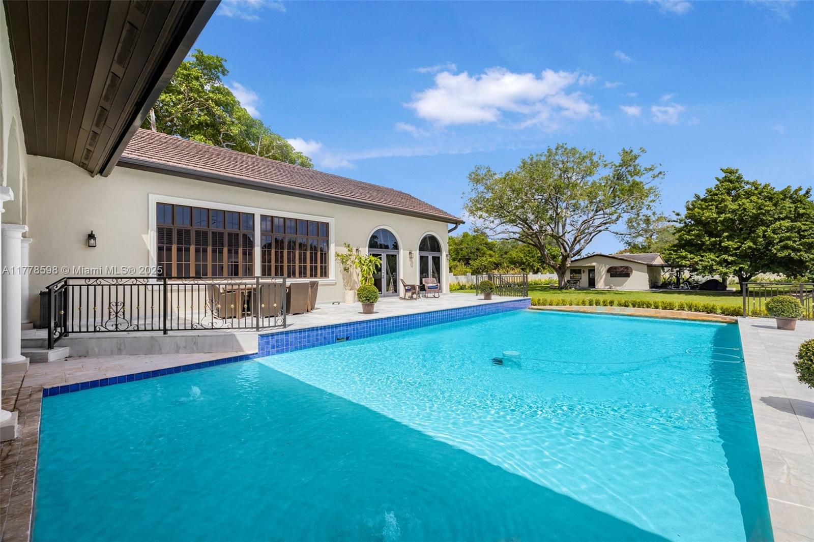 KILLIAN DRIVE ESTATES - Residential