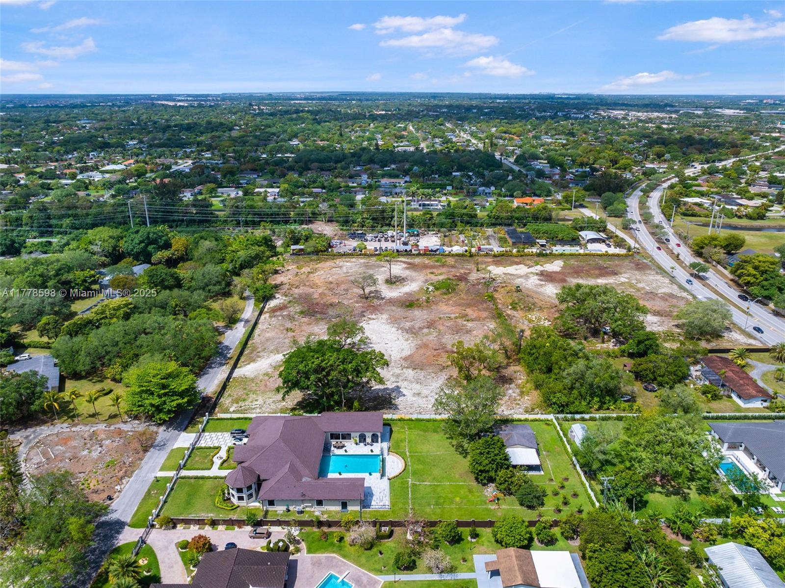 KILLIAN DRIVE ESTATES - Residential