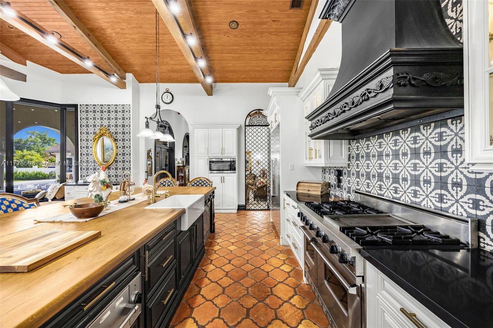 KILLIAN DRIVE ESTATES - Residential