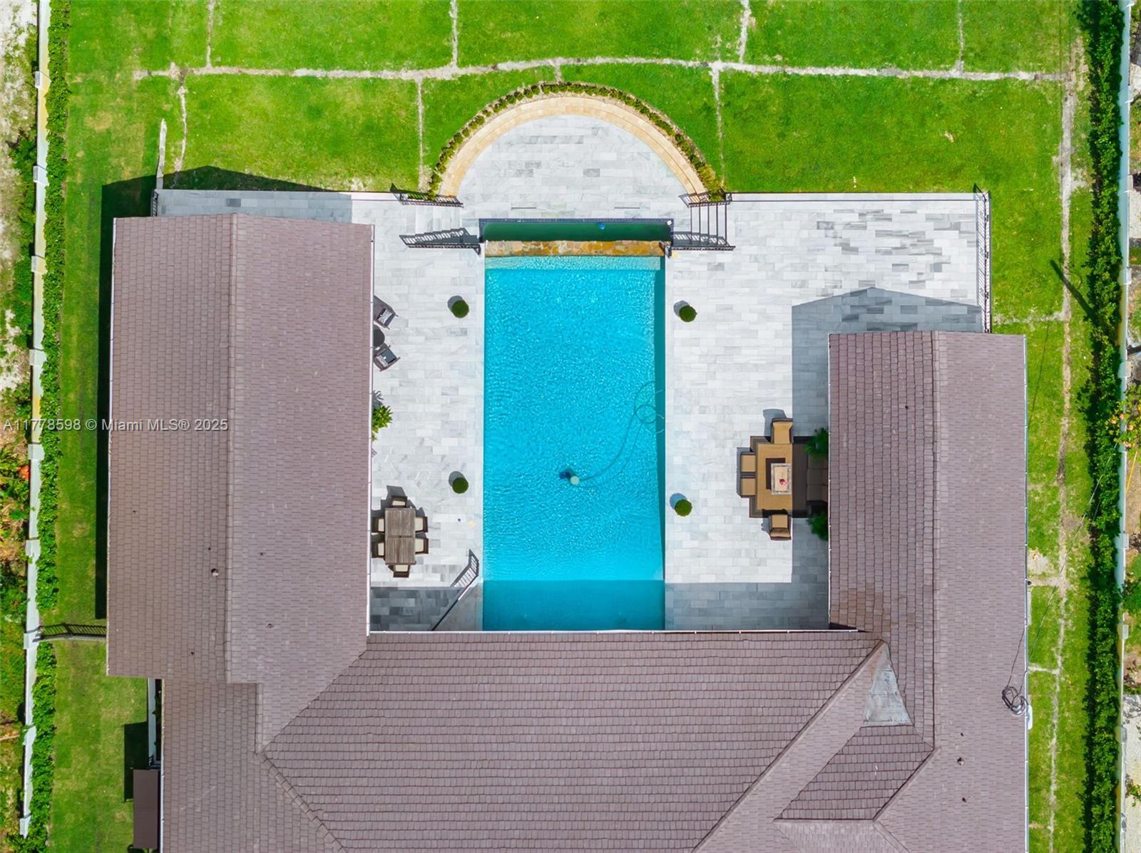KILLIAN DRIVE ESTATES - Residential