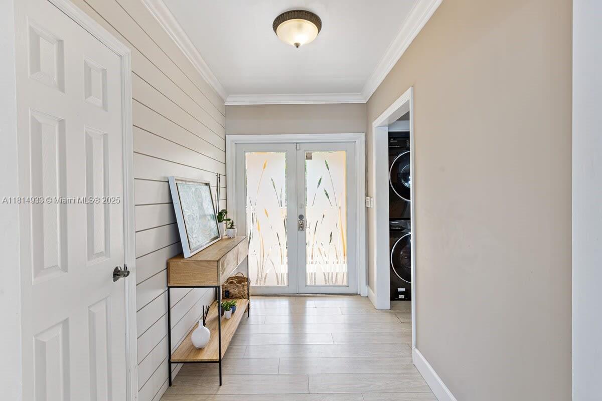 VISTA DEL SOL CONDO - Residential Lease