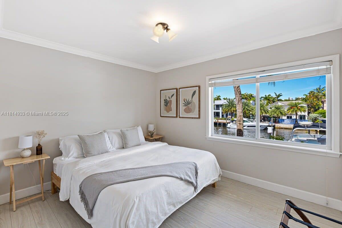 VISTA DEL SOL CONDO - Residential Lease