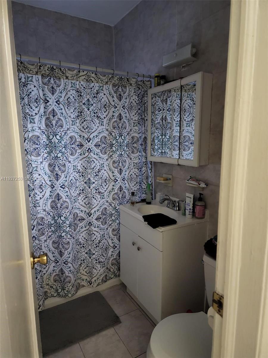 CITY OF MIAMI SOUTH - Residential Income