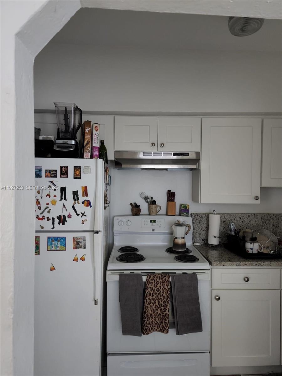 CITY OF MIAMI SOUTH - Residential Income