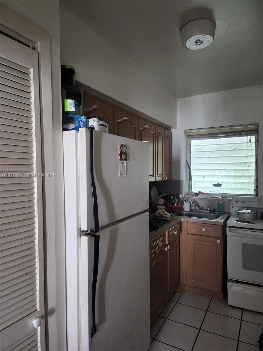 CITY OF MIAMI SOUTH - Residential Income