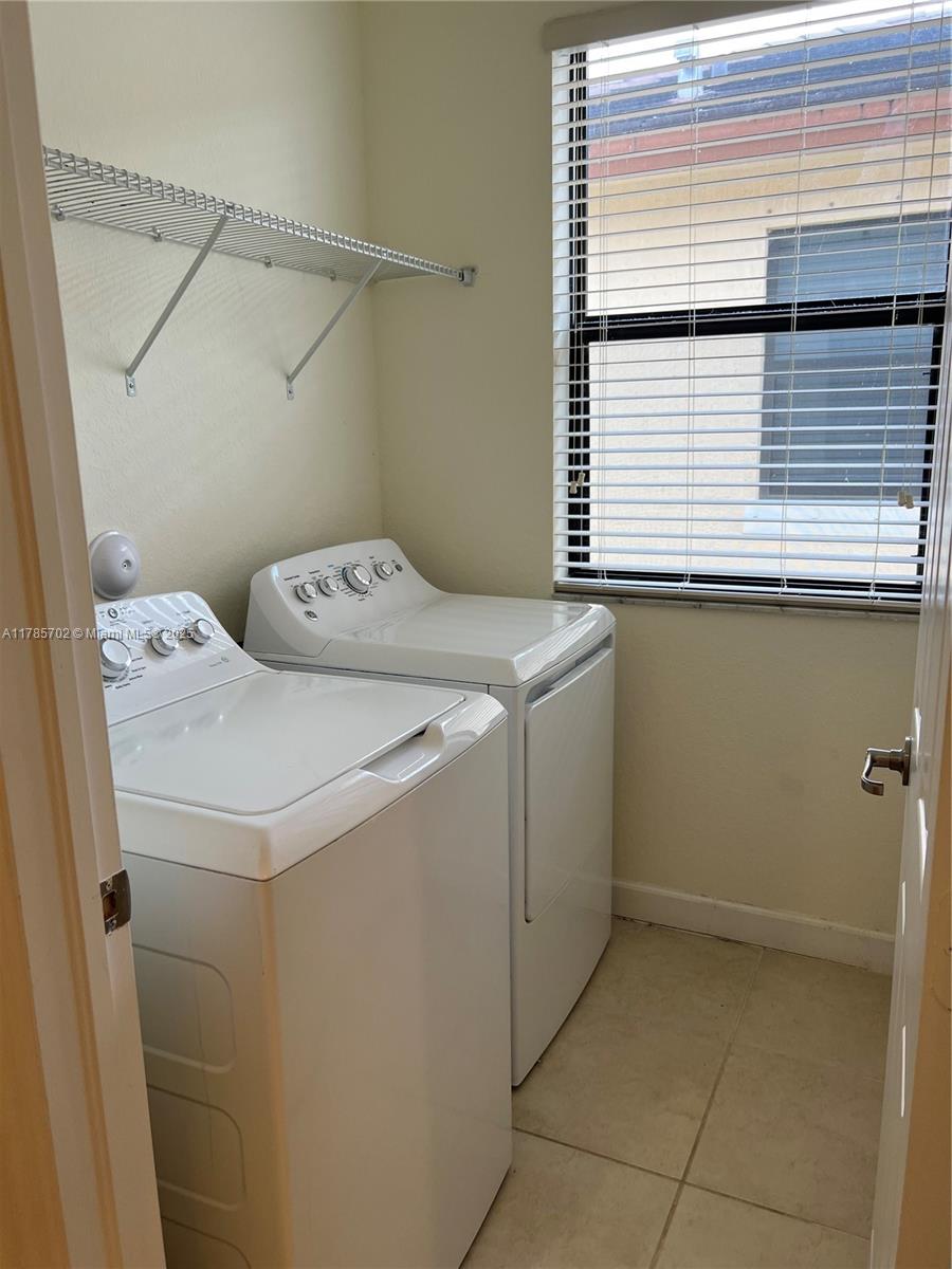 AQUABELLA SECTION ONE - Residential Lease