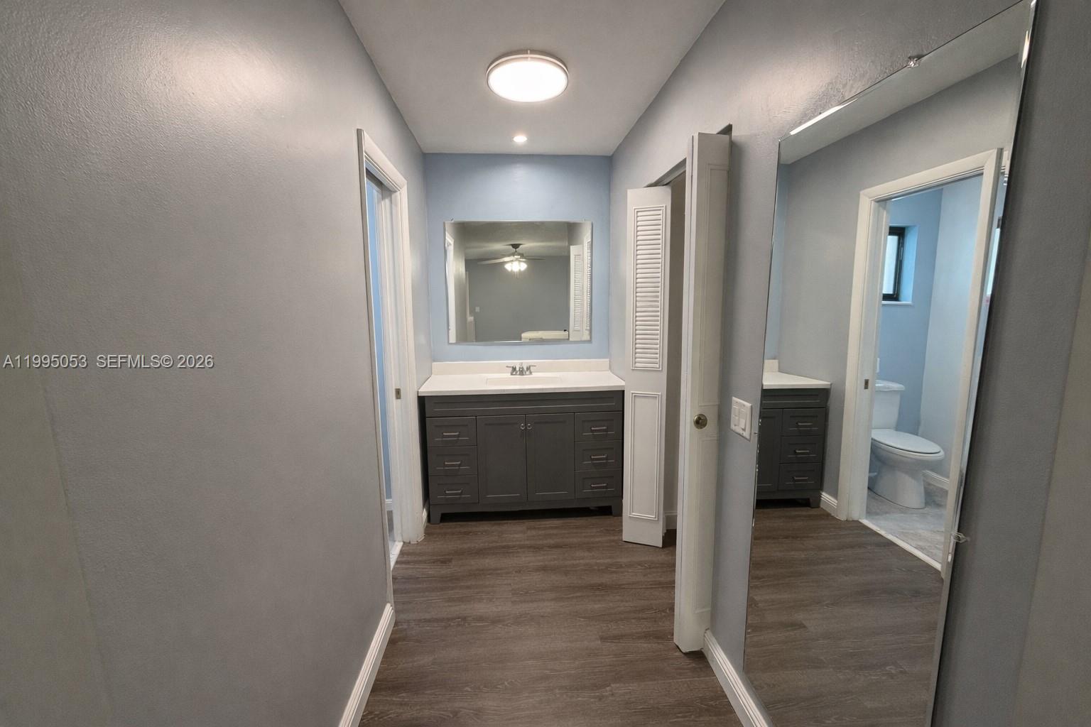 MIRROR LAKE ESTATES SEC S - Residential