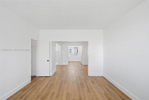 319 80th St 7 Miami Beach FL 33141